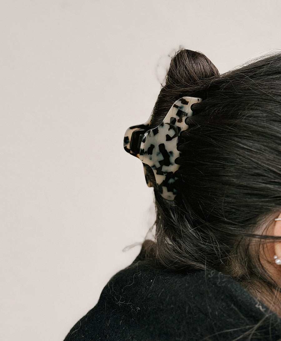 Haarklammer CLAIRE (L) aus Acetat - Helles Tortoise