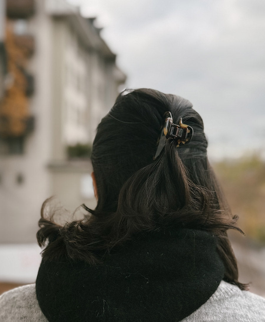 Haarklammer CARLA (M) aus Acetat - Tortoise