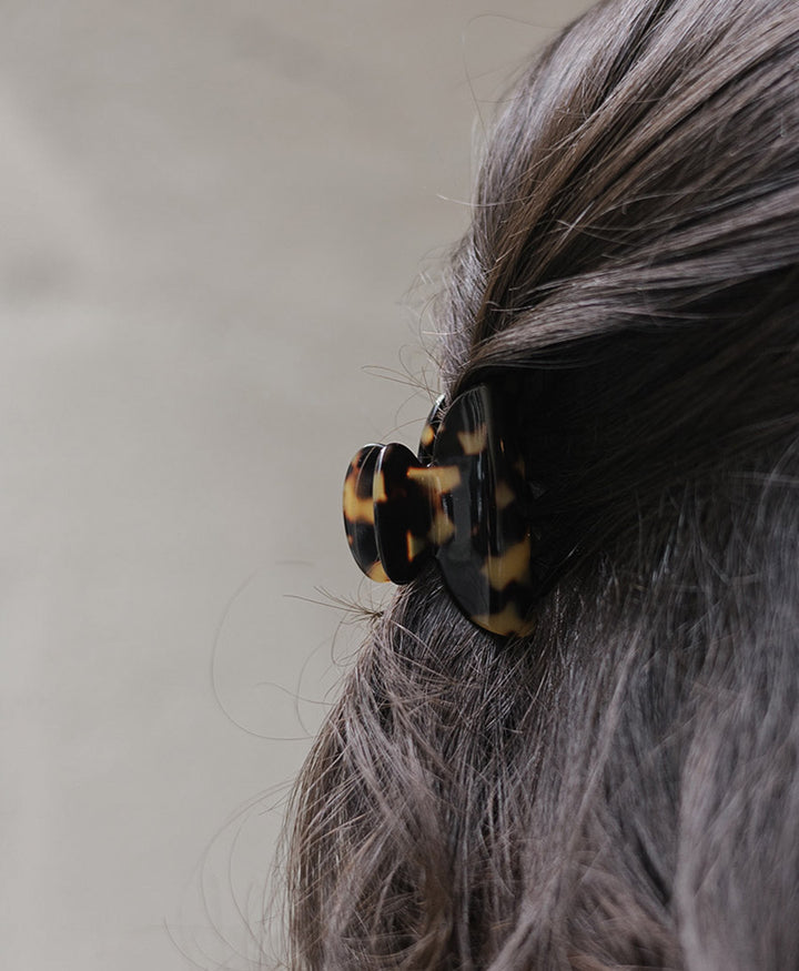 Haarklammer CARMELLA (M) aus Acetat - Tortoise