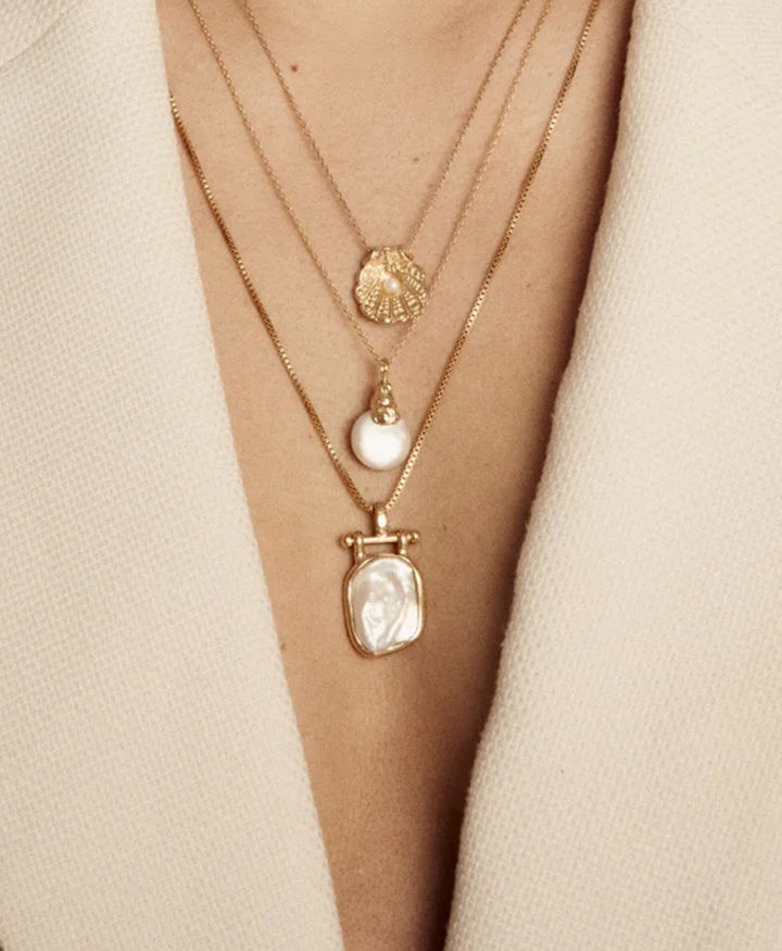 Halskette mit Muschel & Perle - Beau