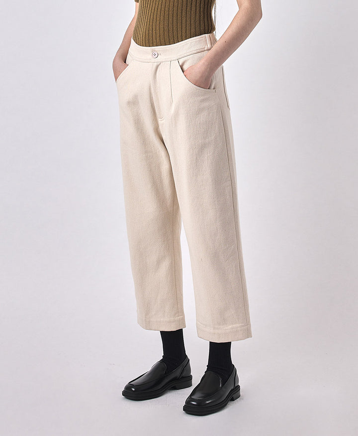 Stoffhose Curved Leg Trouser - Fall Edition - Creme