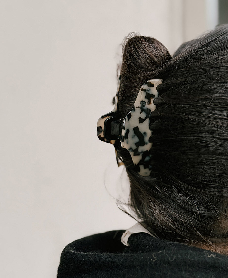 Haarklammer CLAIRE (L) aus Acetat - Helles Tortoise