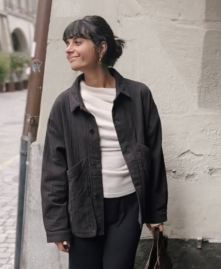 Drape Top / Oberteil mit drapiertem Ausschnitt - Creme
