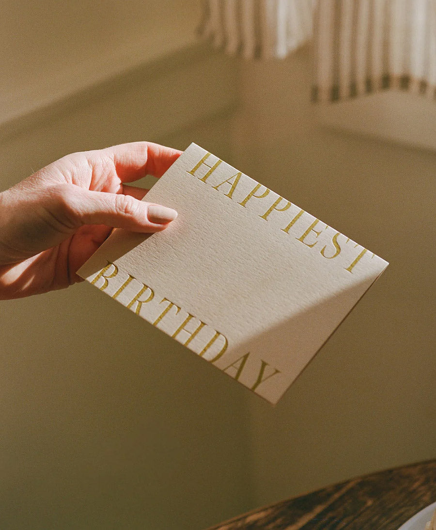 Geprägte Karte mit Couvert "HAPPIEST BIRTHDAY" Puder