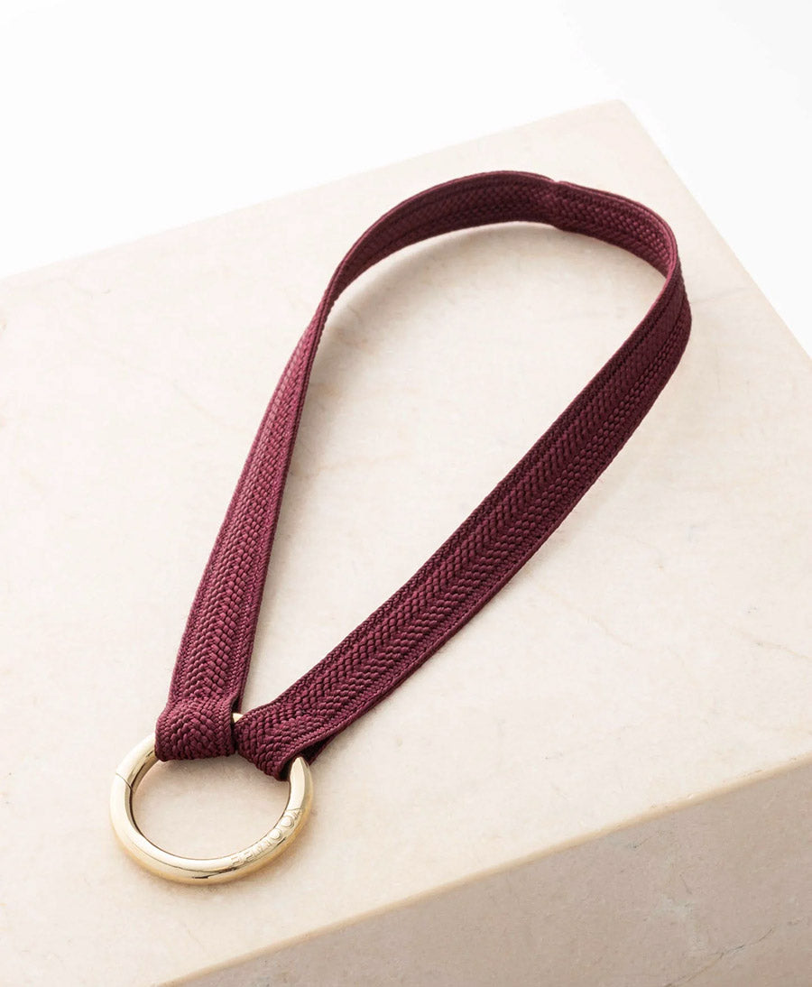 Kurzes Schlüsselband "Zahra Mini" mit vergoldetem Karabiner - Ruby