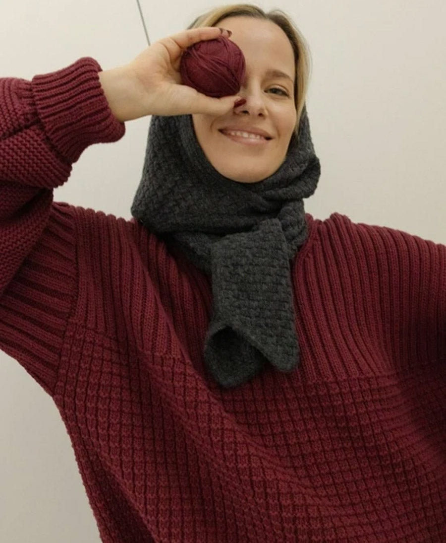 Kapuzenschal aus Strick - Anthrazit