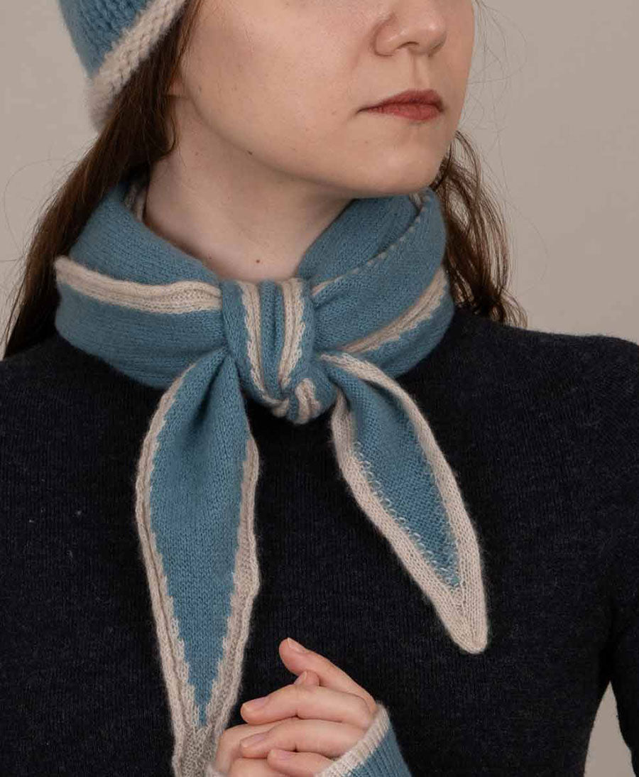 Kleiner Gestrickter Schal / Foulard aus Kaschmir - Blau / Creme