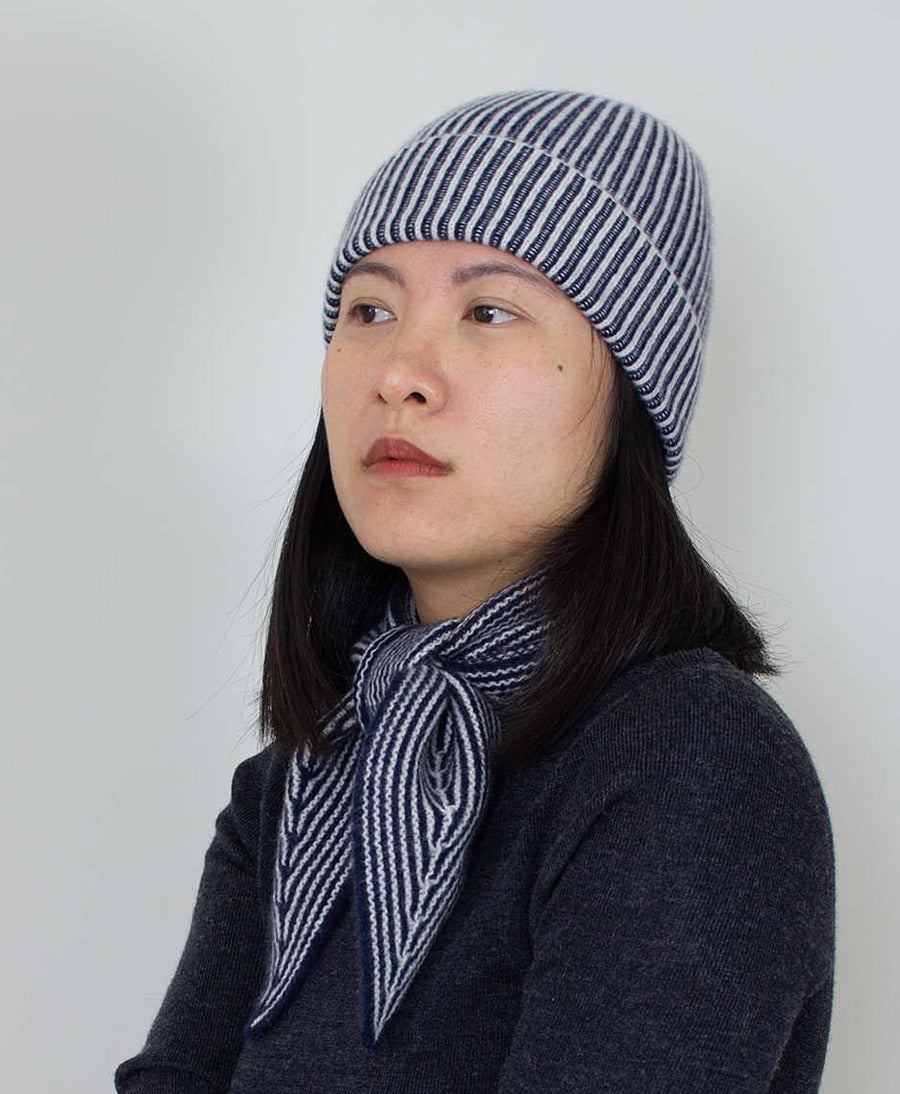 Kleiner Gestrickter Schal / Foulard aus Kaschmir - Blau / Weiss