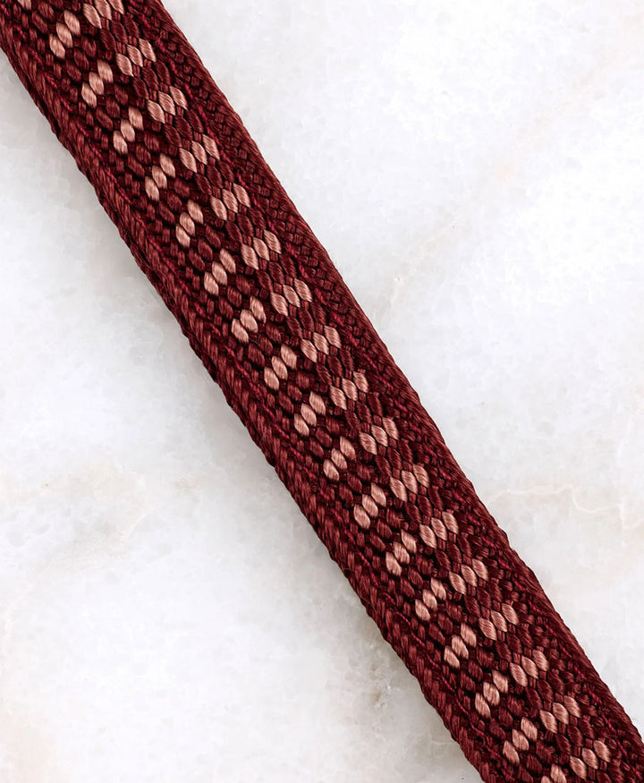 Kurzes Schlüsselband Loop mit goldigem Karabiner - Berry Love