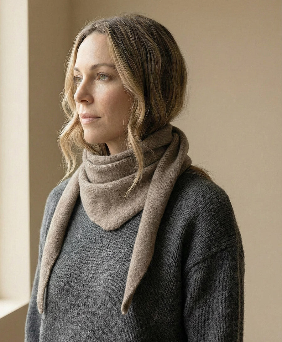Triangel-Strickschal / Bandana aus Kaschmir - Taupe