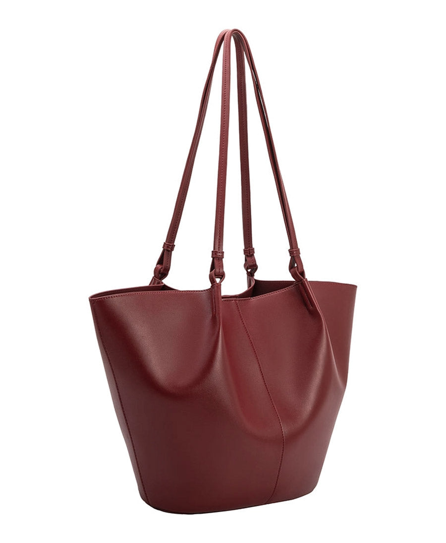 Schultertasche LYDIA aus veganem Leder - Cranberry