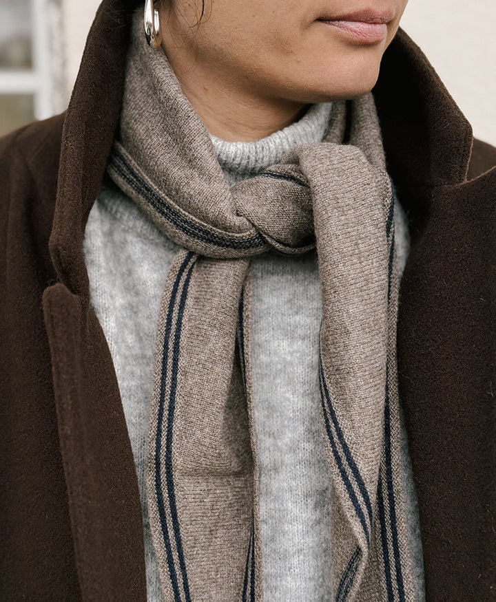 Kleiner Gestrickter Schal / Foulard aus Kaschmir - Braun / Blau