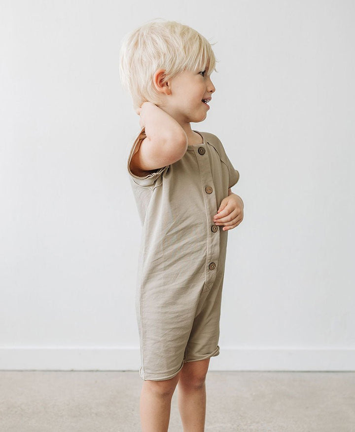 Organic Romper - Kurzer Jumpsuit - Pebble - Kidwild - clomes