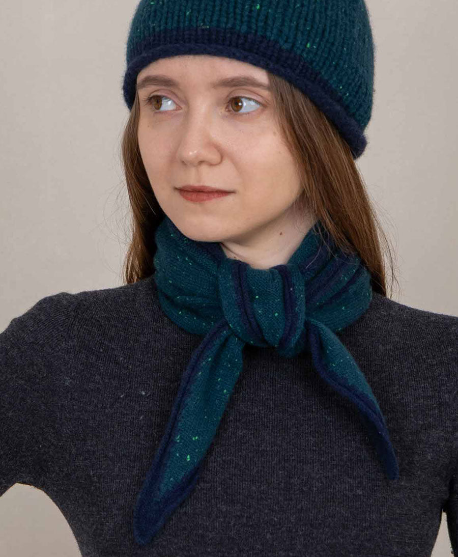Kleiner Gestrickter Schal / Foulard aus Kaschmir - Petrol / Blau