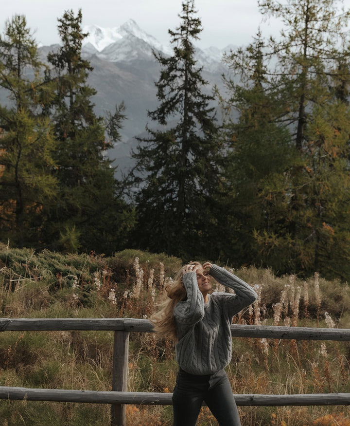 Strickpullover - Cable Knit Sweater - Kaschmir - Grau