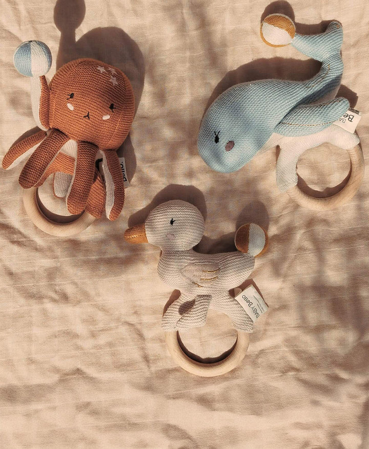 Babyrassel mit Holzring - Ozzy der Oktopus