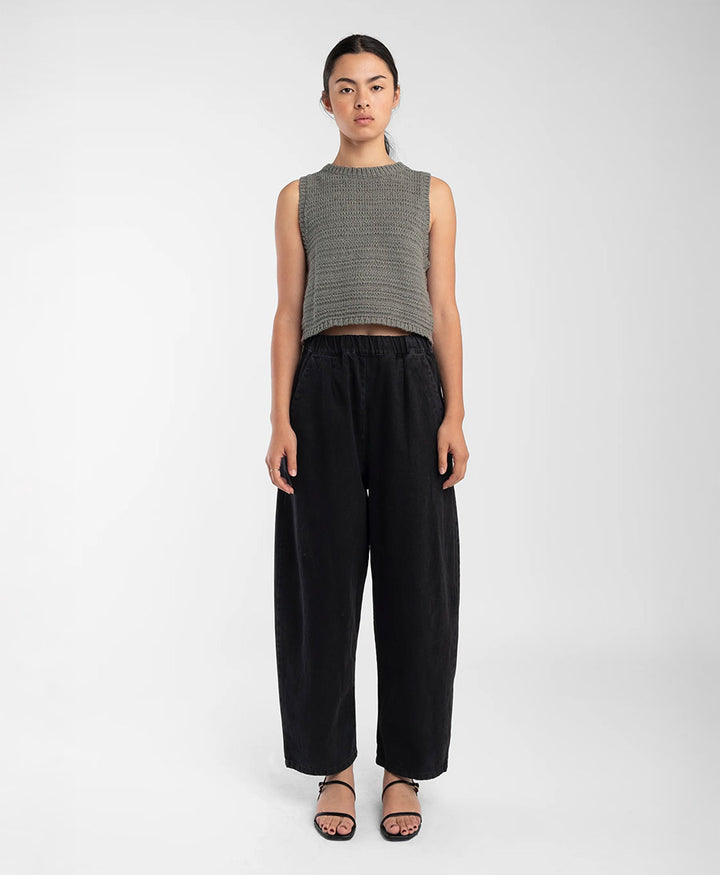 Kurzes Stricktop Ribbon Tank - Fog Green