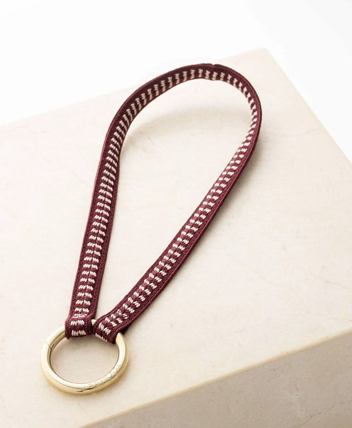 Kurzes Schlüsselband "Zahra Mini" mit vergoldetem Karabiner - Cherry Blossom