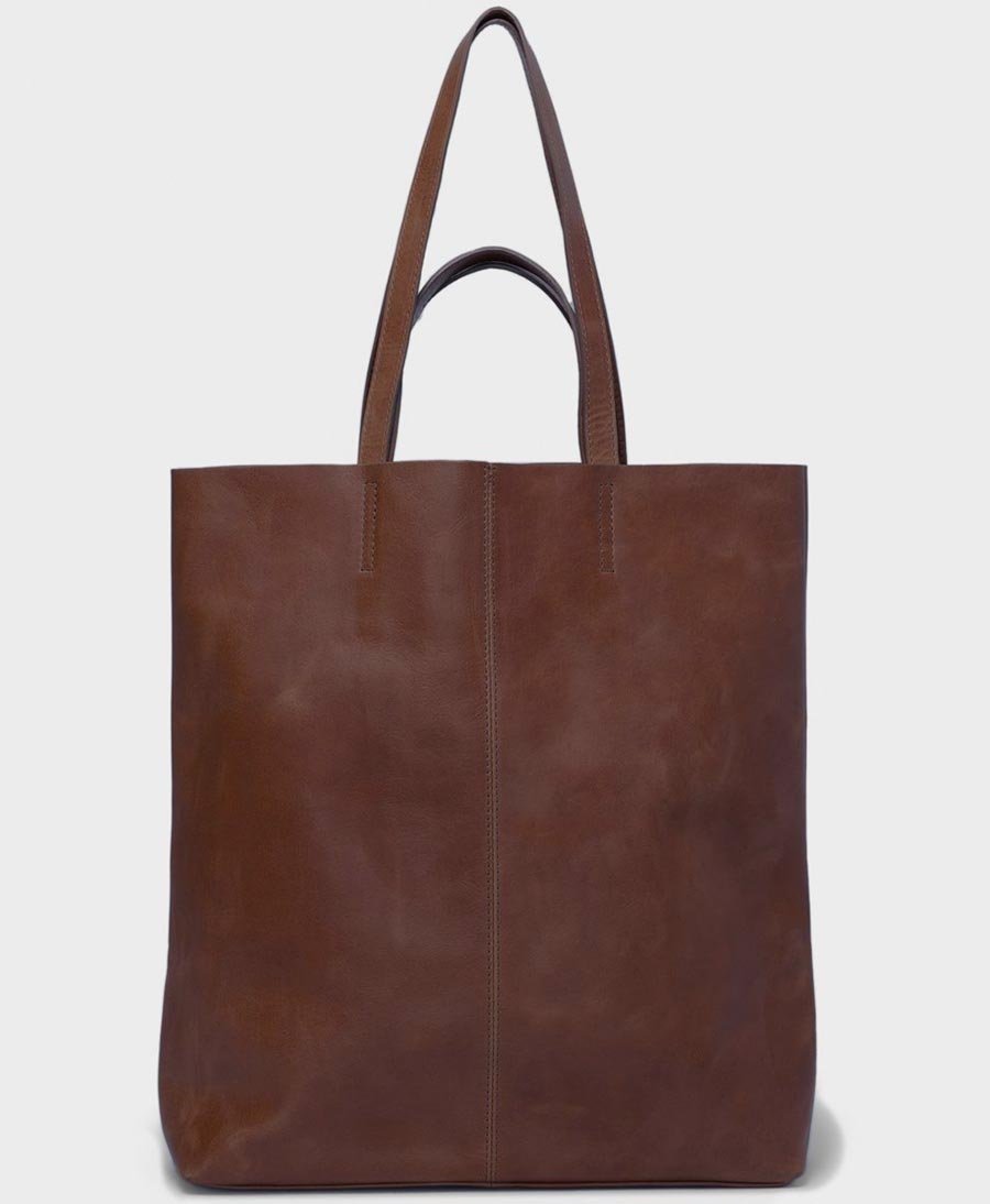 Schultertasche / Tragetasche Tote Bag aus dunkelbraunem Leder - PARK - clomes