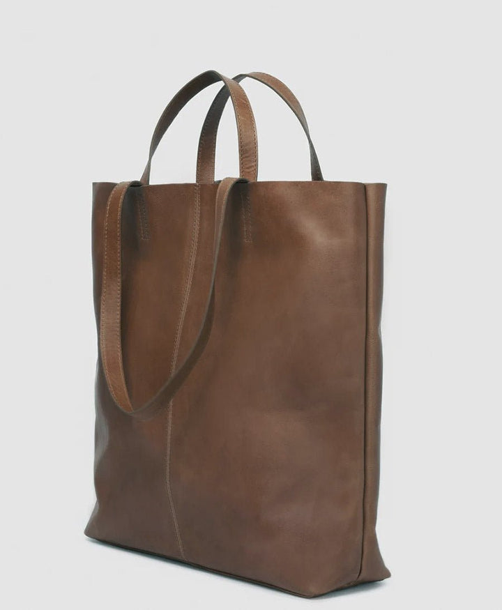 Schultertasche / Tragetasche Tote Bag aus Leder - Mocca - PARK - clomes