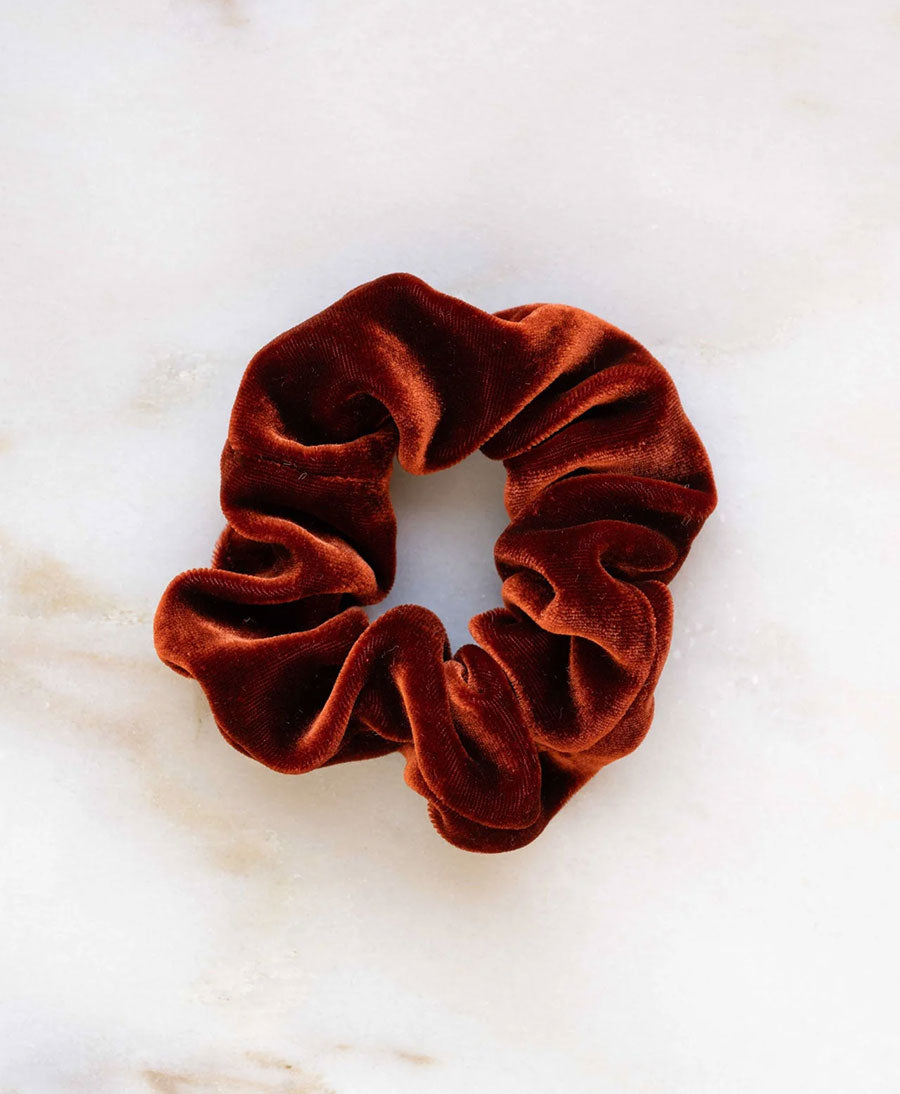 Medina Scrunchie Velvet aus Samt (Seide/Rayon) - Rostrot