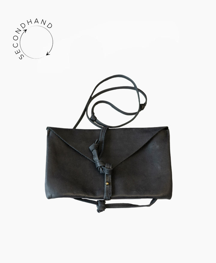 Kleine Tasche "Volar" aus schwarzem Leder von Tigre de Salon  - Secondhand