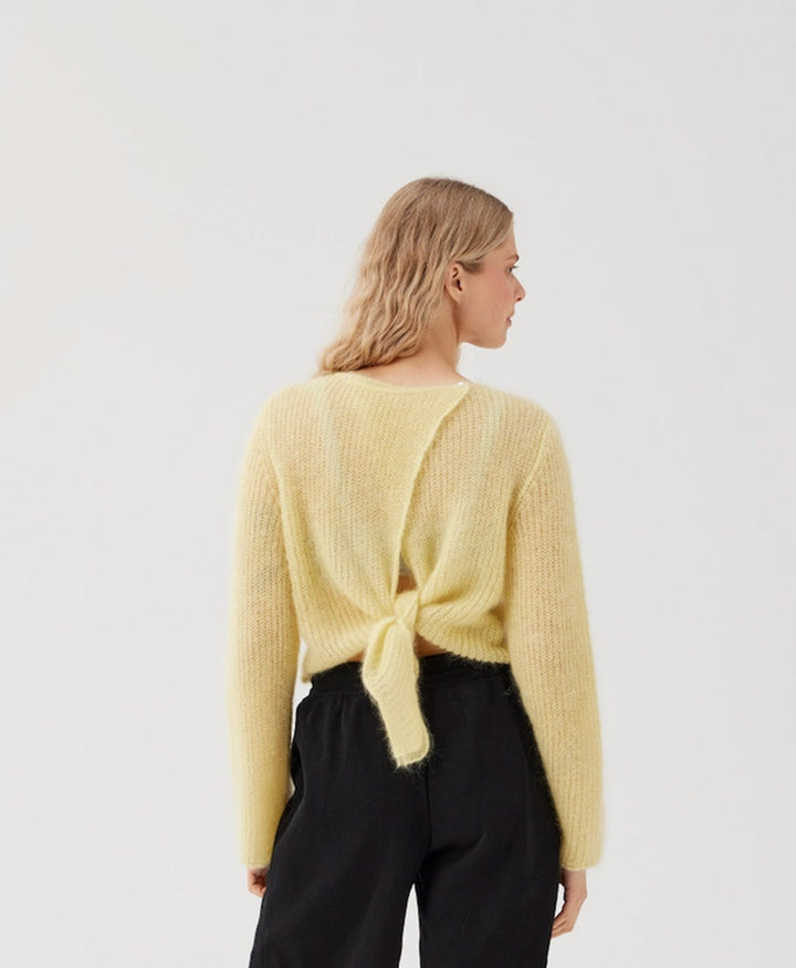 Kurzer Cardigan aus leichtem Strick - Hellgelb