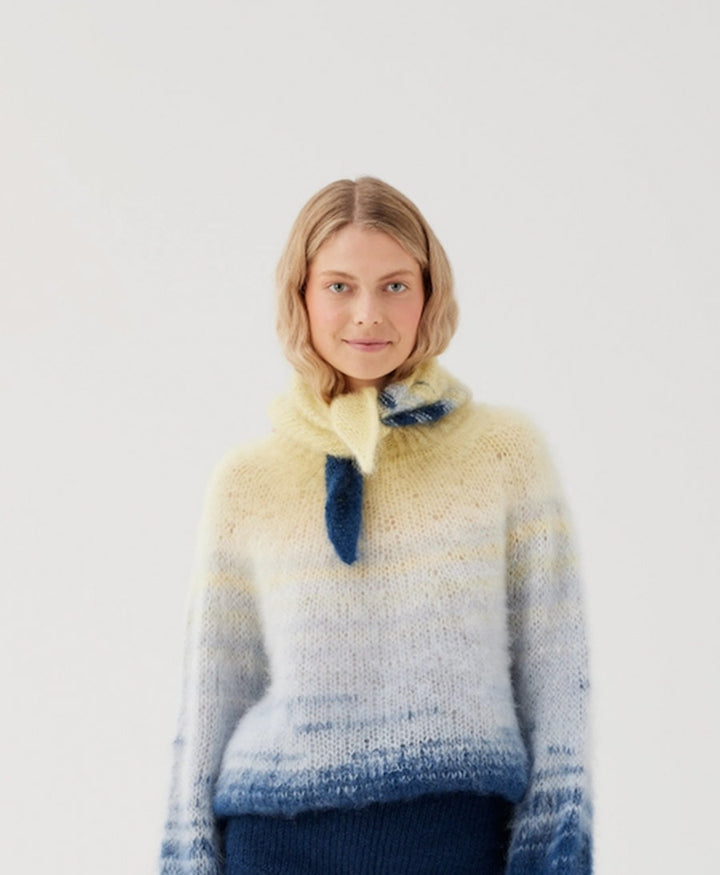 Dreiecksschal aus Strick - Ombre