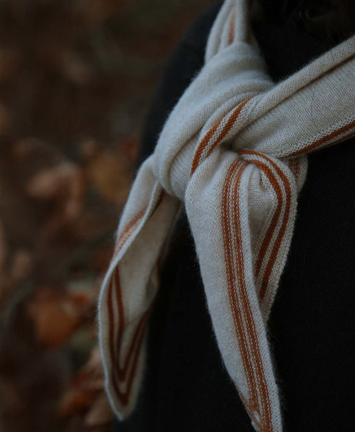 Kleiner Gestrickter Schal / Foulard aus Kaschmir - Creme / Orange
