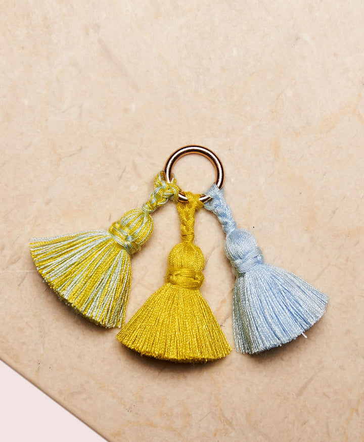 Schlüsselanhänger Tassel Trio SHOUSHA - Hellblau, Lime, Yuzu