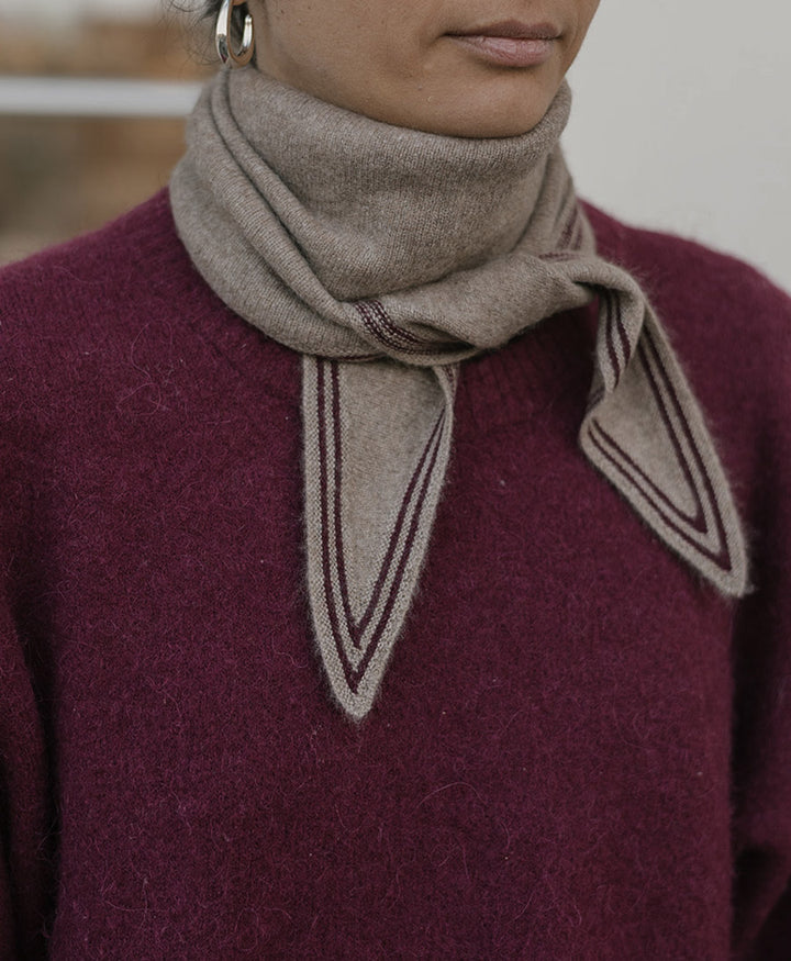 Kleiner Gestrickter Schal / Foulard aus Kaschmir - Beige / Rot