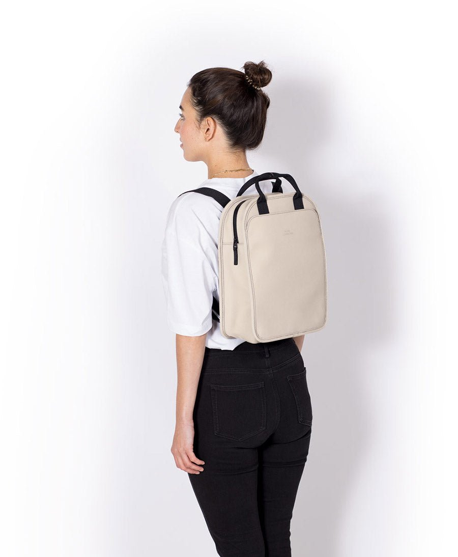 Veganer Rucksack "Alison Mini" Lotus Light Sand - Ucon Acrobatics - clomes