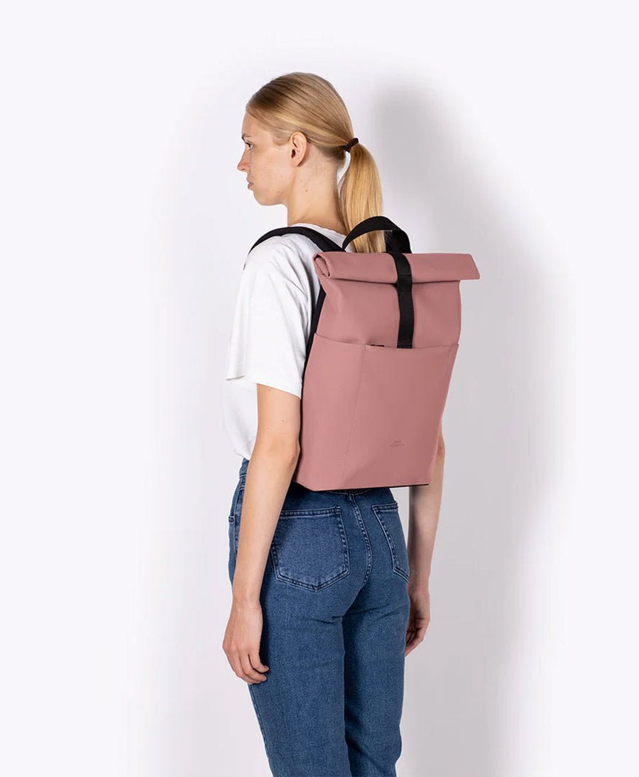 Veganer Rucksack "Hajo Mini" Infinity Dark Rose - Ucon Acrobatics - clomes