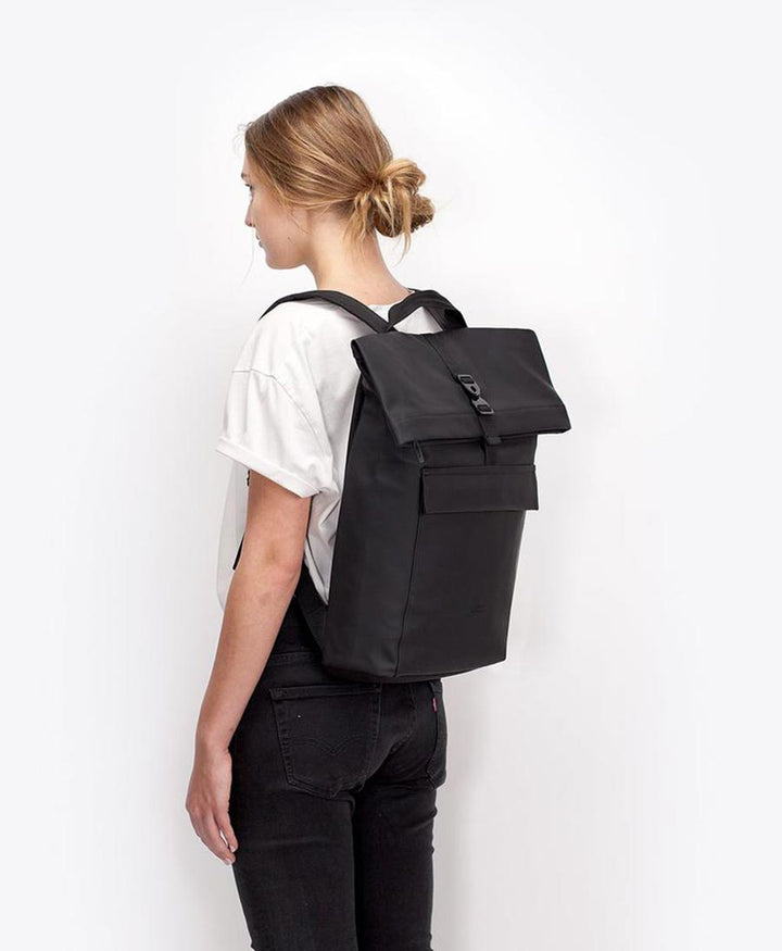 Veganer Rucksack "Jasper" Lotus Black - Ucon Acrobatics - clomes