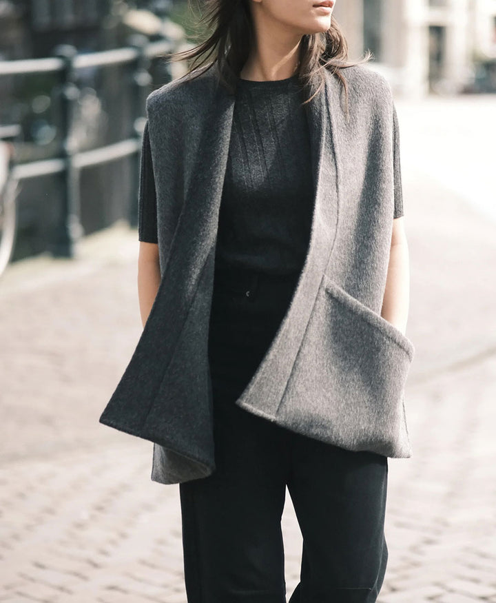 Gilet / Weste aus Wolle - Reversible Wool Vest - Grau