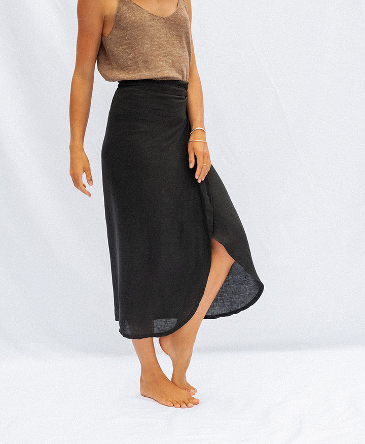 Wrap Skirt Rio - Wickelrock aus schwarzer Leinen - Black - JUNGLE FOLK - clomes