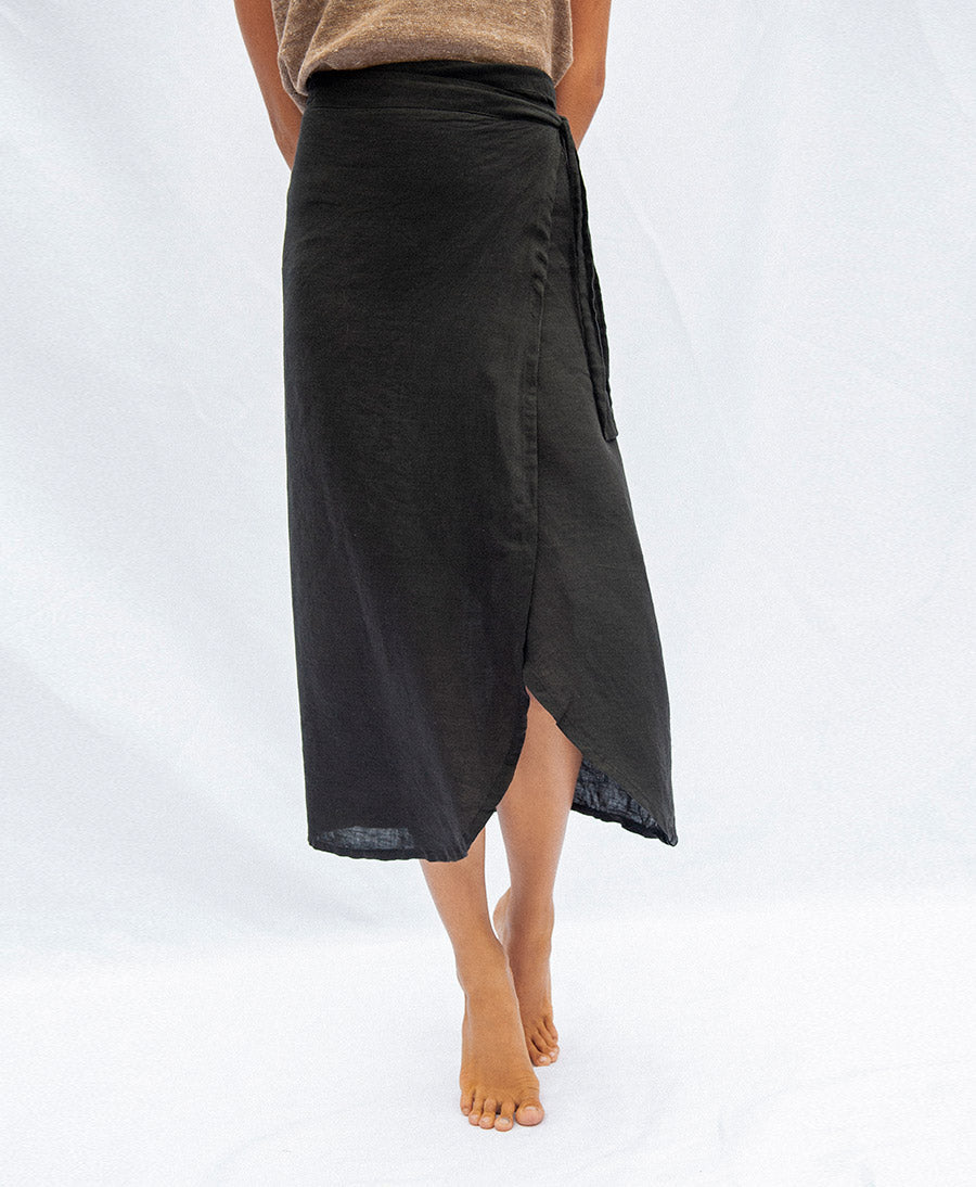 Wrap Skirt Rio - Wickelrock aus schwarzer Leinen - Black - JUNGLE FOLK - clomes