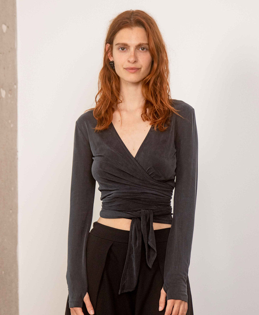 Wickeltop / Wrap Top aus Cupro Jersey - Anthrazit