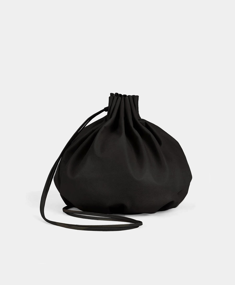 Tasche "Pleated Balloon Bag Crossbody" - Lammleder, schwarz