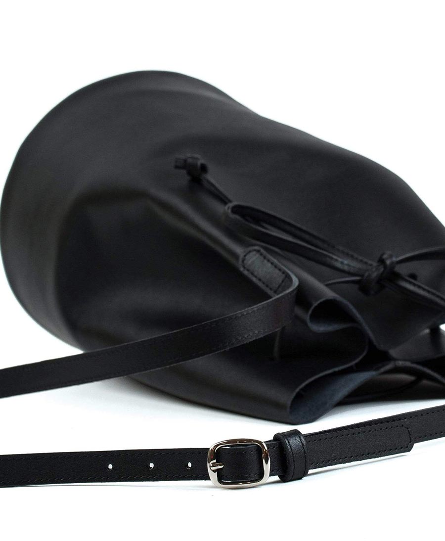 Bucket Bag aus Leder - Schwarz