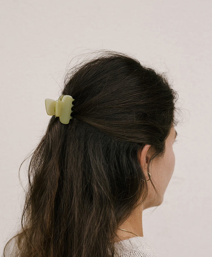 Kleine Haarklammer AGNÈS SMALL aus Acetat - Kiwi