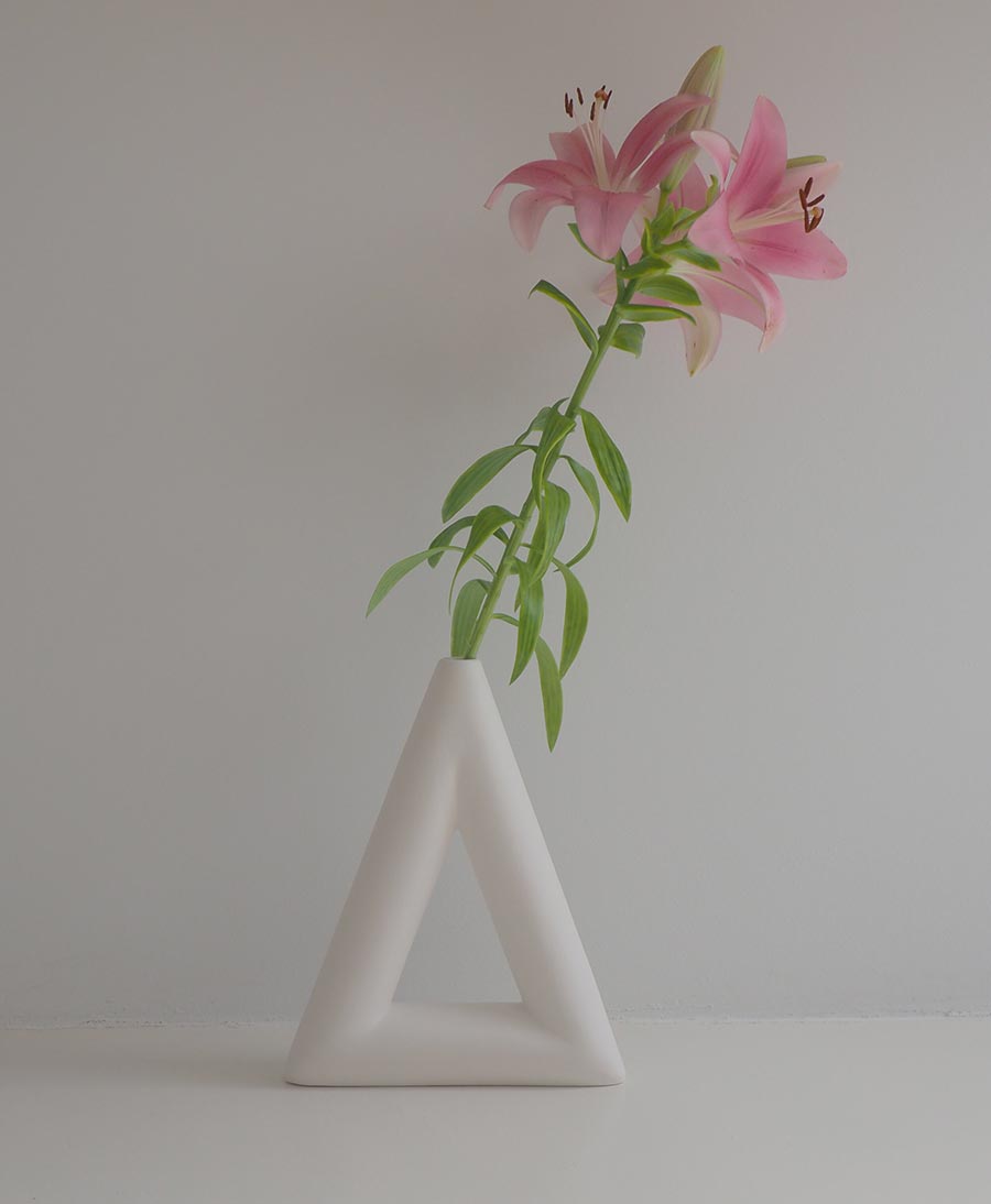 Vase  - Triangle weiss matt