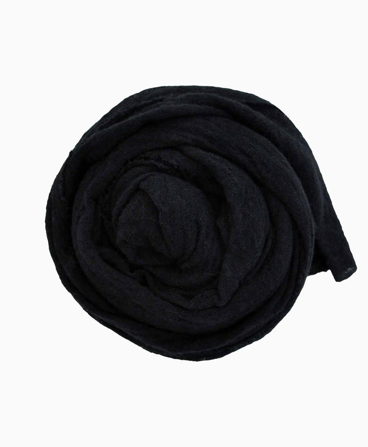 Schal aus Wolle - WOOL CLOUD - russ/schwarz